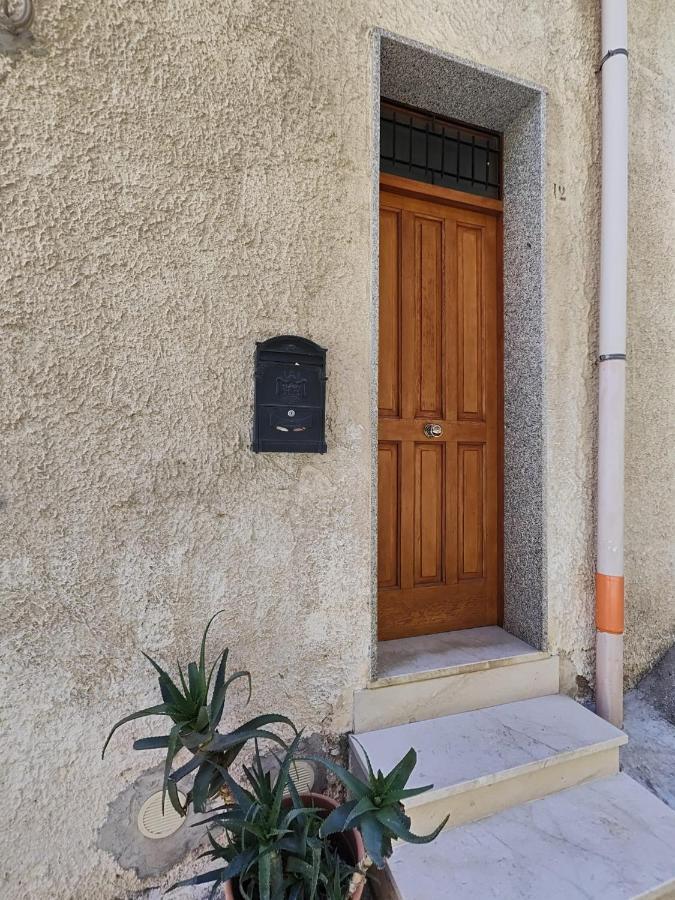 Villa Casa al Centro Castellammare del Golfo Exterior foto